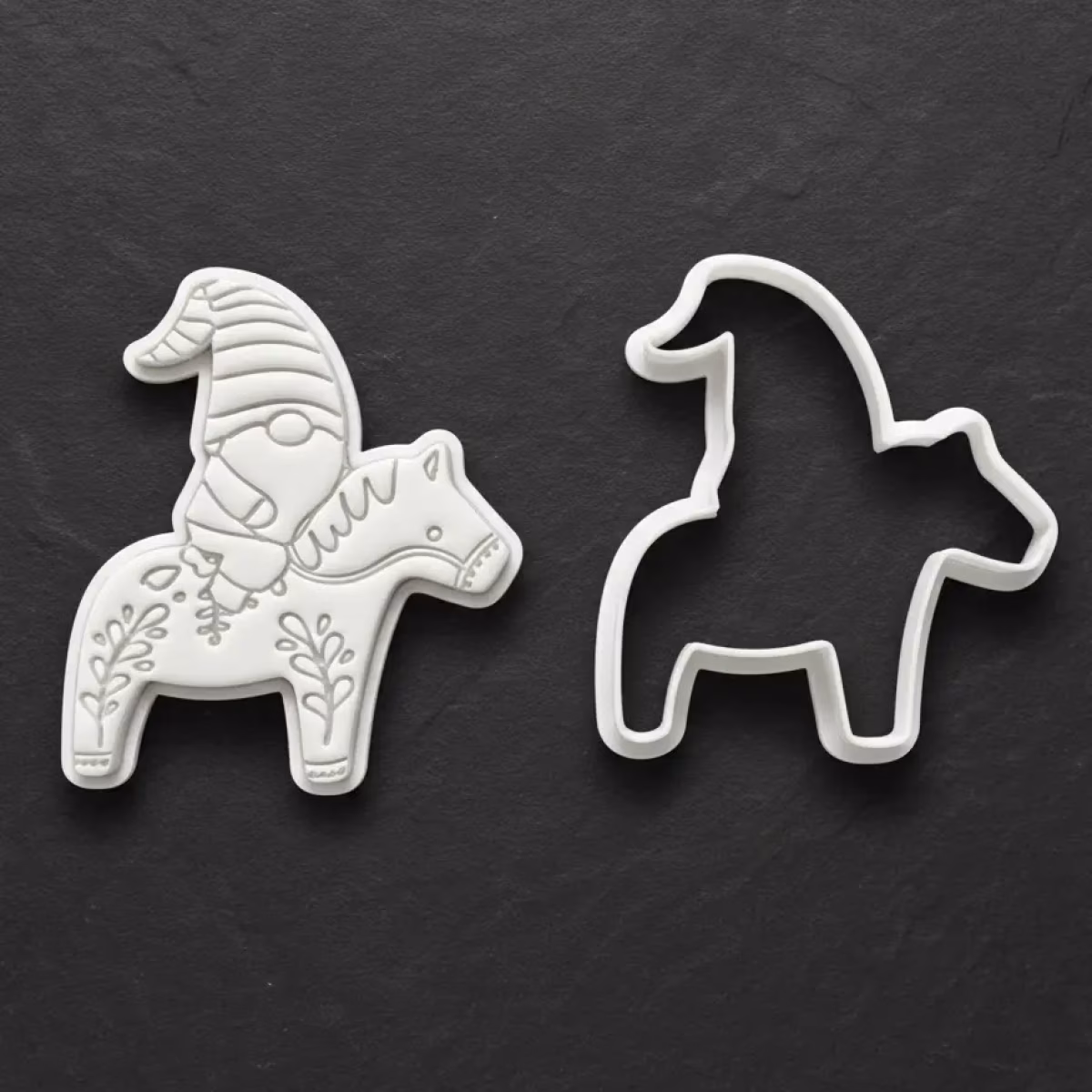 Ausstechform Wichtel auf Dalapferd inkl. Stempel