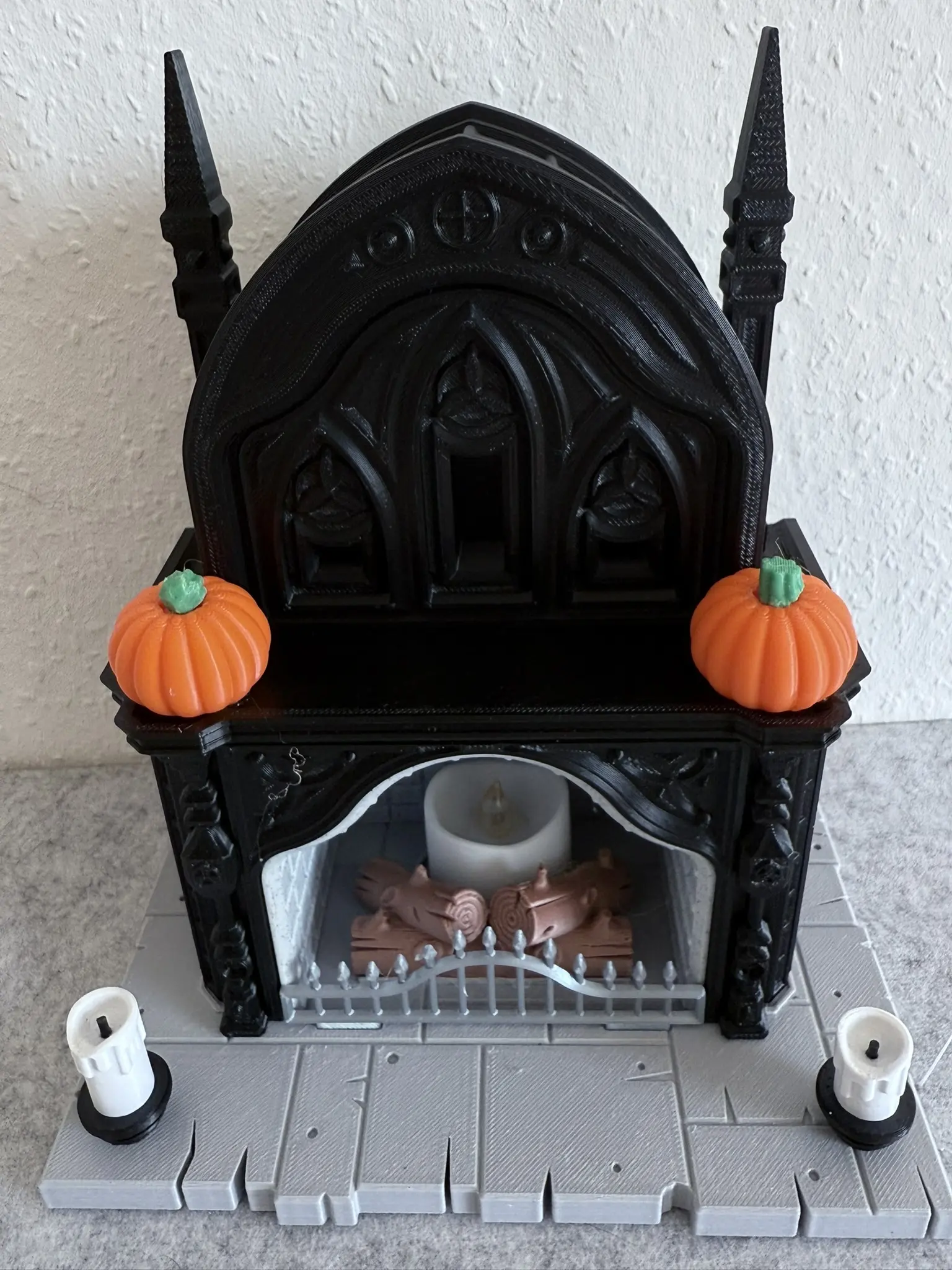 Halloween Kamin Dekoration im Gothic-Stil