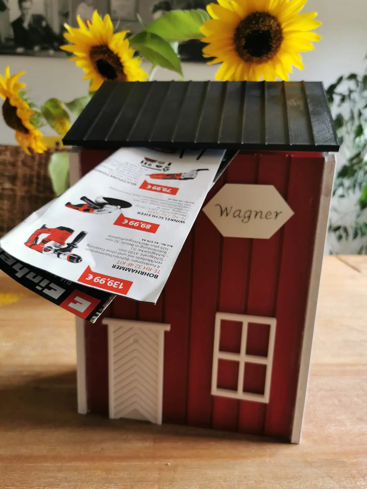 Briefkasten im Schwedenhausstil