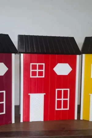 Briefkasten im Schwedenhausstil mit Schublade