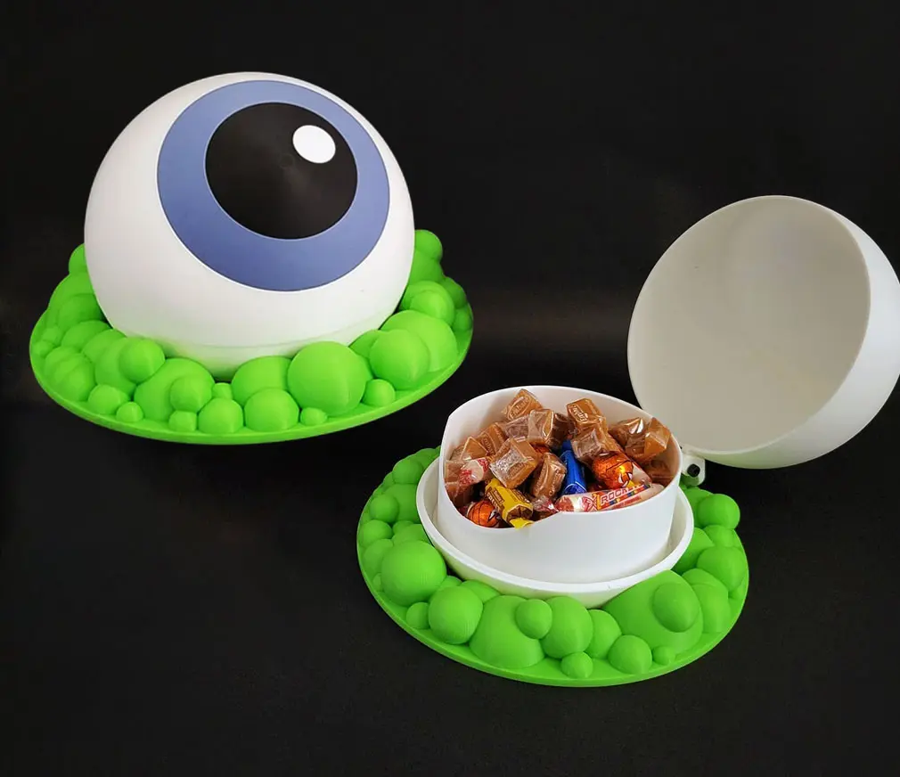 Schale in Augenform zum Aufklappen, zwei Größen nebeneinander